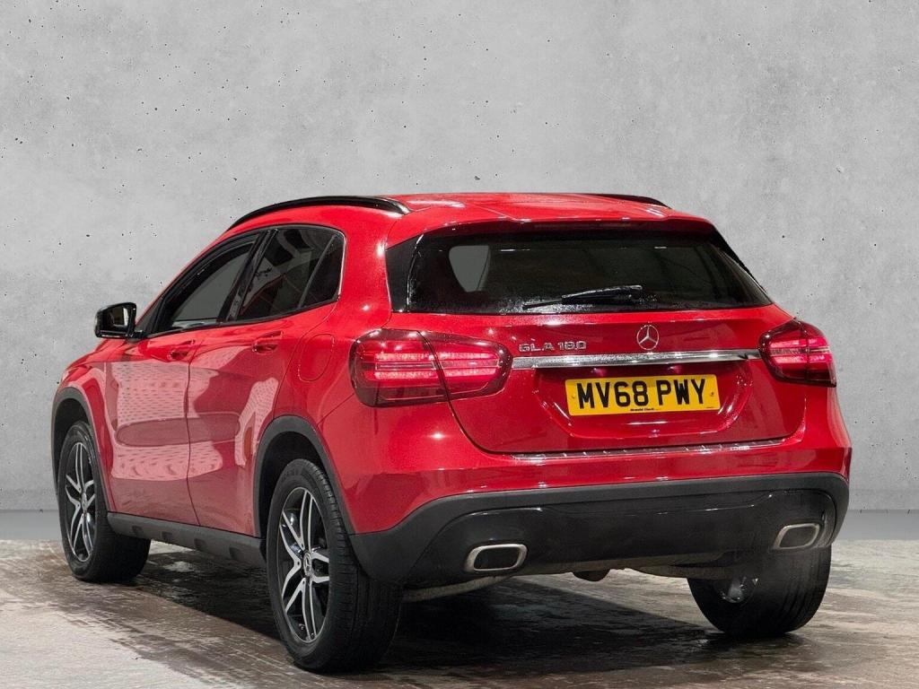 MERCEDES-BENZ GLA CLASS