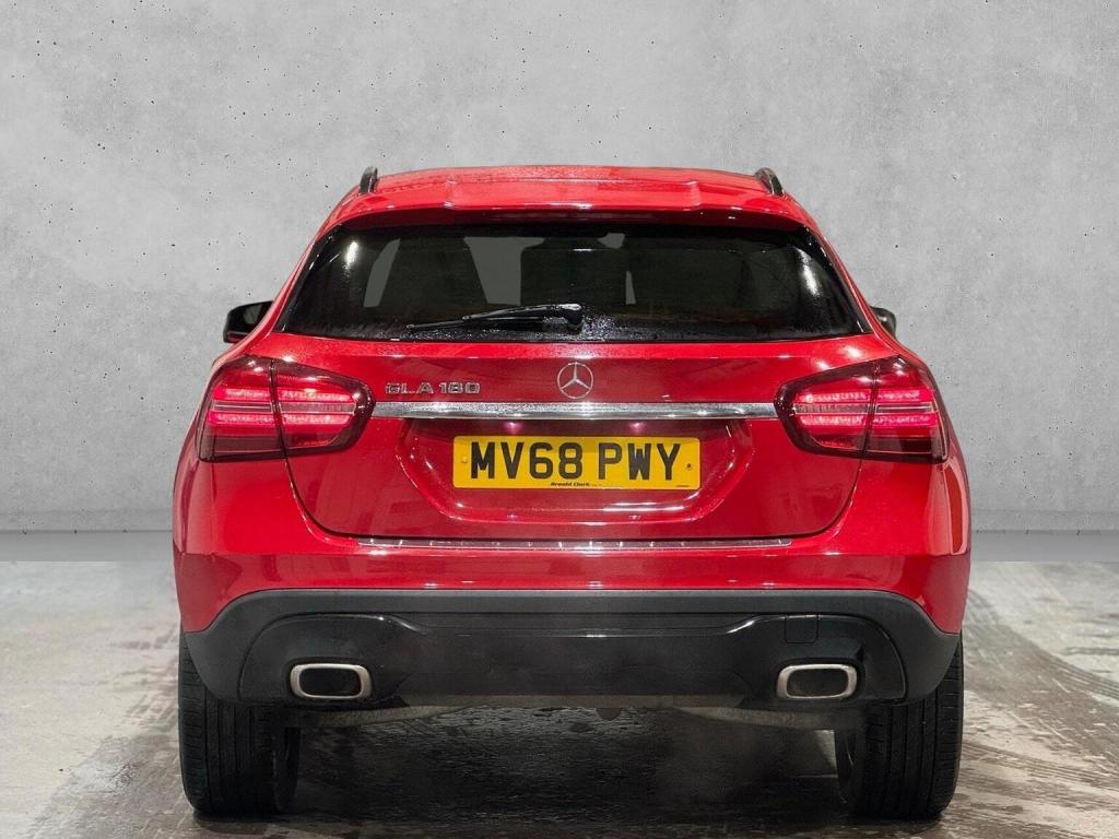 MERCEDES-BENZ GLA CLASS