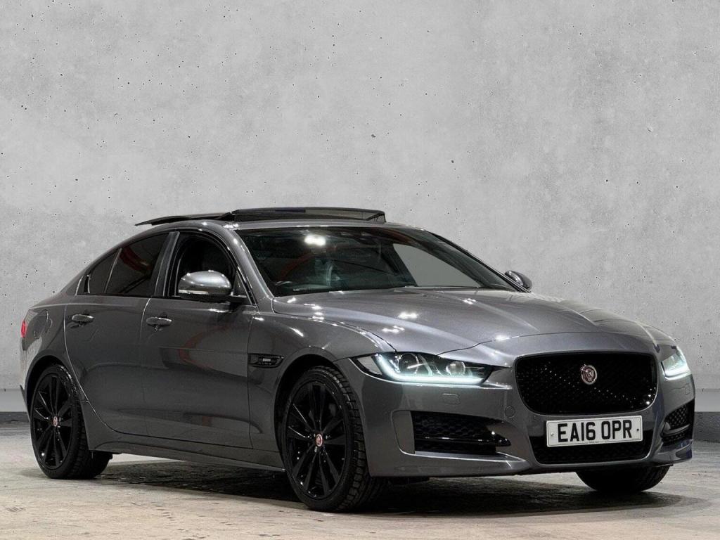 JAGUAR XE