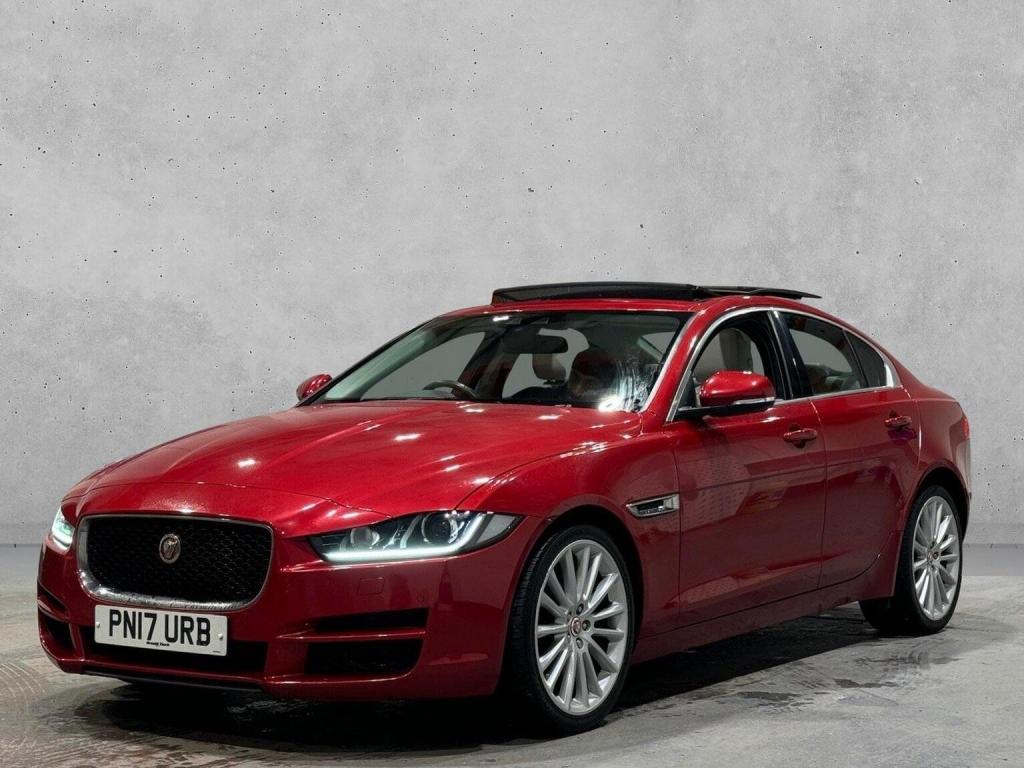 JAGUAR XE