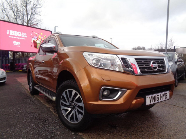 NISSAN NAVARA