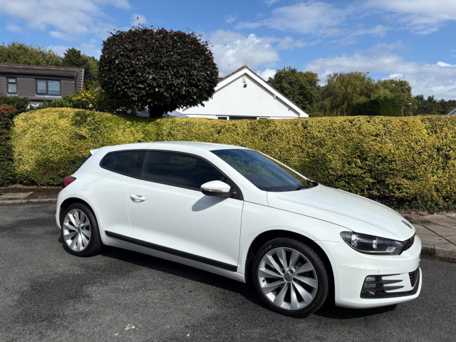 VOLKSWAGEN SCIROCCO 2.0 TDI BlueMotion Tech GT