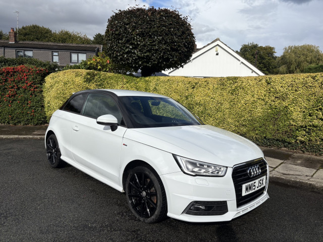 AUDI A1 1.4 TFSI S line