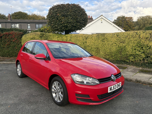 VOLKSWAGEN GOLF 1.4 TSI BlueMotion Tech SE