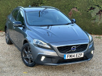 VOLVO V40 CROSS COUNTRY