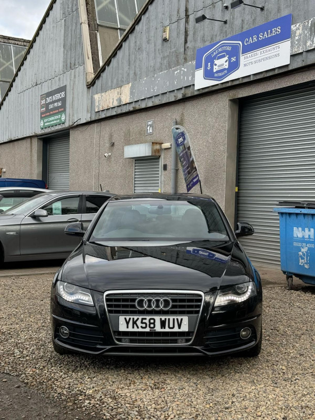 AUDI A4 2.0 TFSI S line