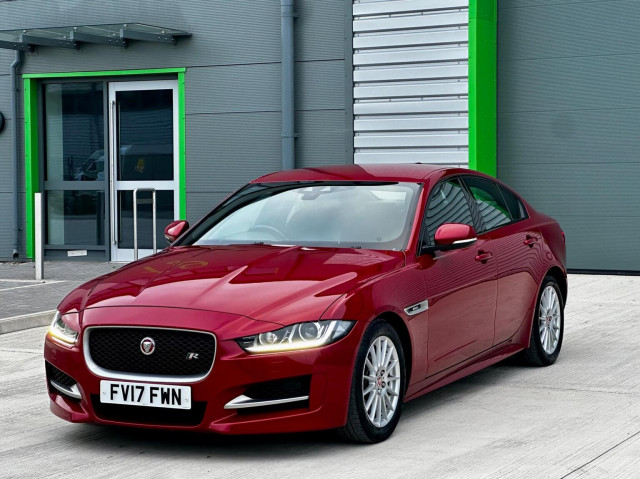 JAGUAR XE 2.0d R-Sport Auto Euro 6 (s/s) 4dr