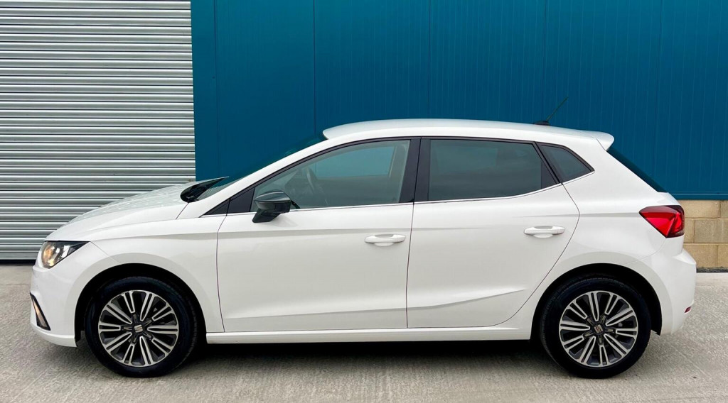 SEAT IBIZA
