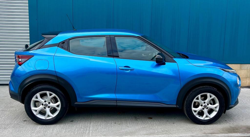 NISSAN JUKE