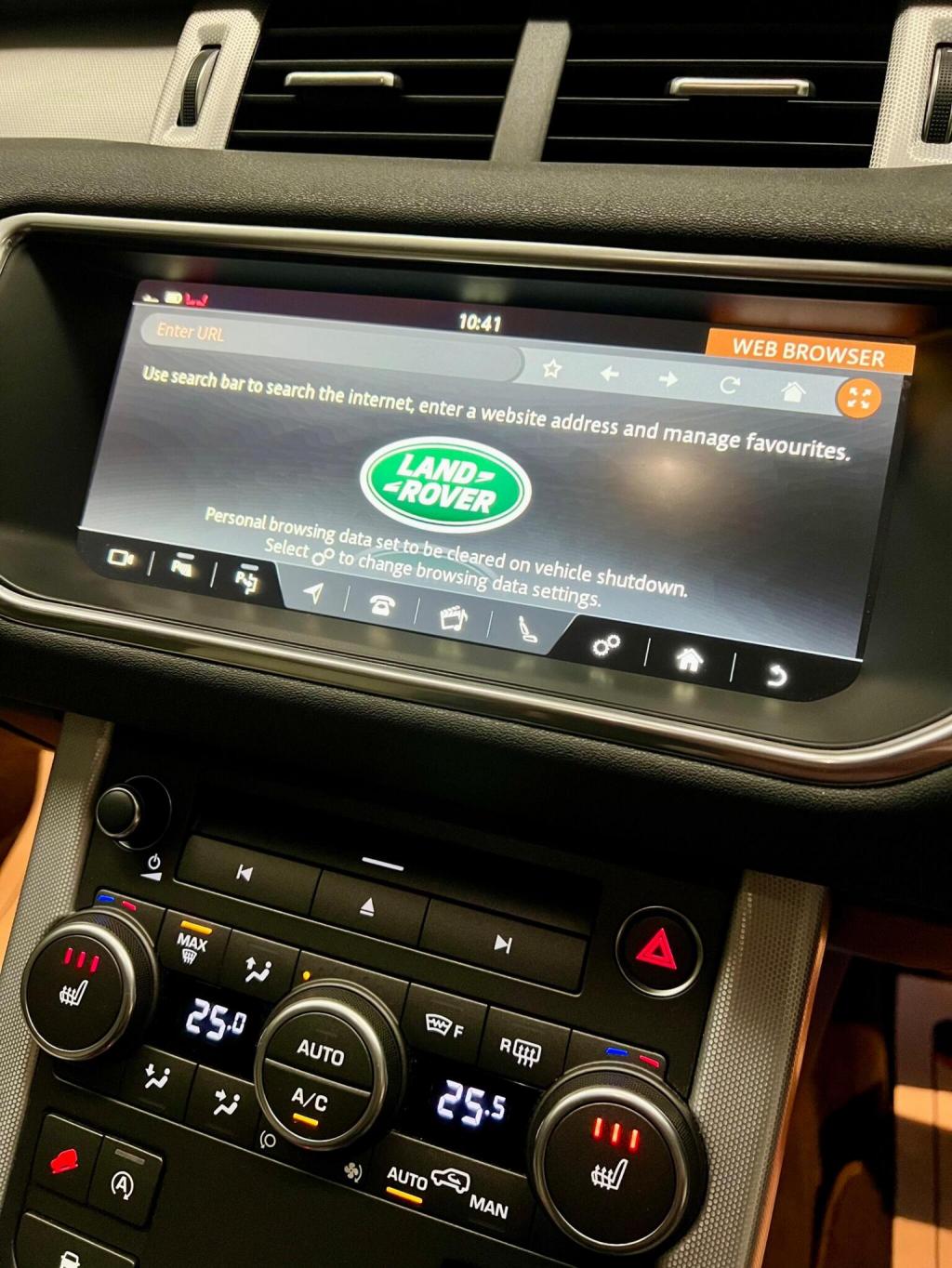 LAND ROVER RANGE ROVER EVOQUE