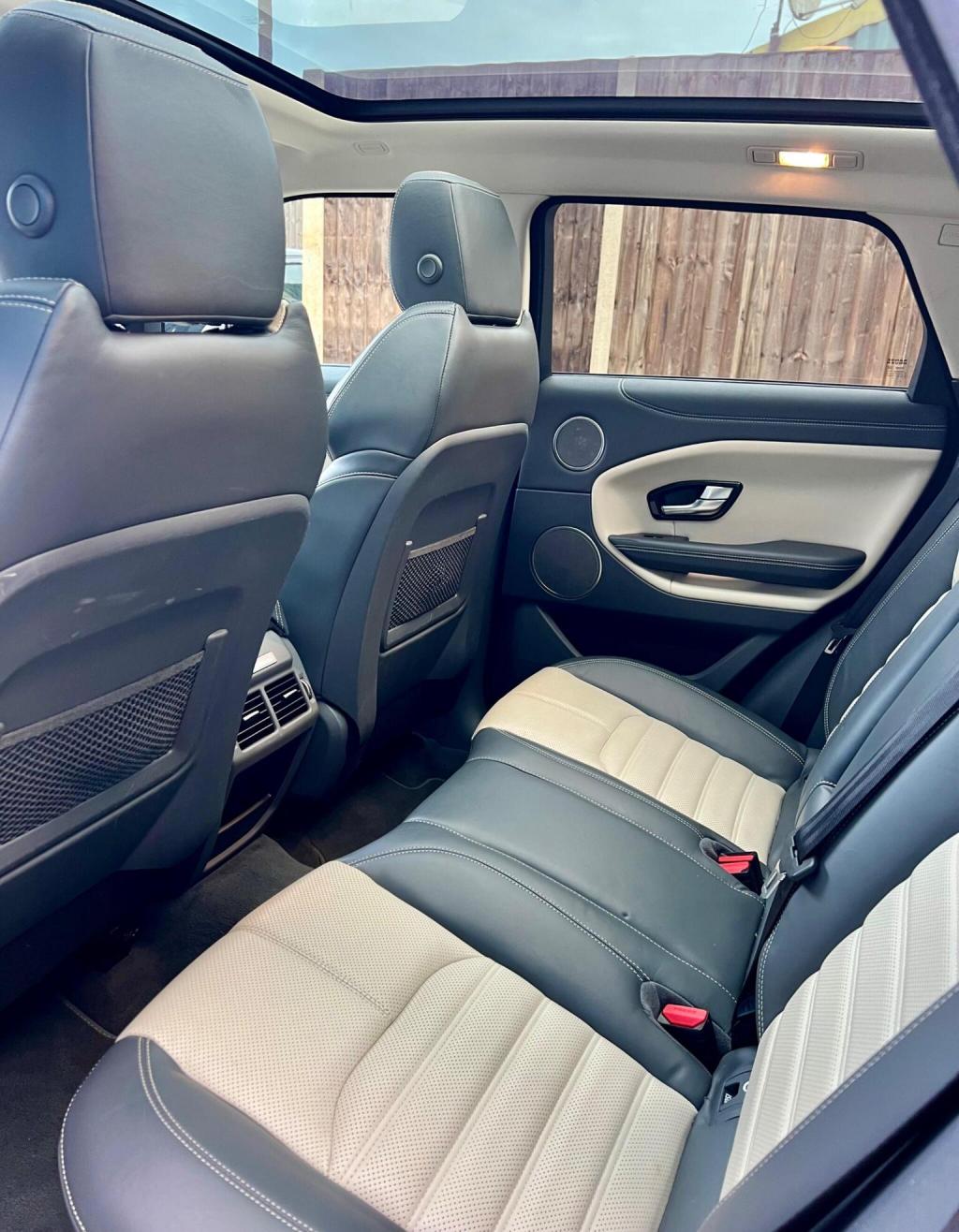 LAND ROVER RANGE ROVER EVOQUE