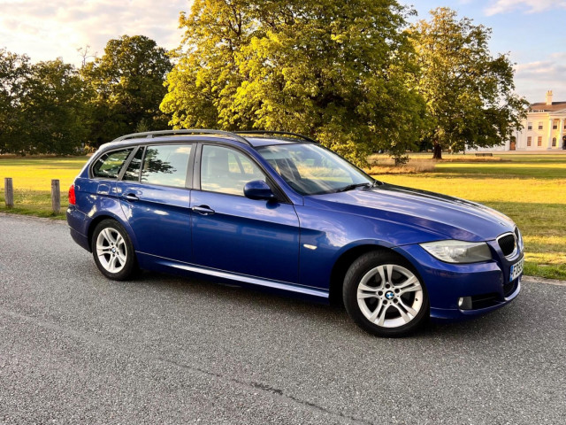 BMW 3 SERIES 2.0 320d ES Touring Euro 5 5dr