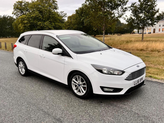 FORD FOCUS 1.5 TDCi Zetec Powershift Euro 6 (s/s) 5dr