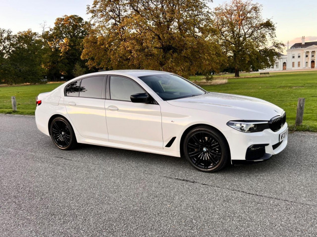 BMW 5 SERIES 2.0 520d MHT M Sport Auto Euro 6 (s/s) 4dr