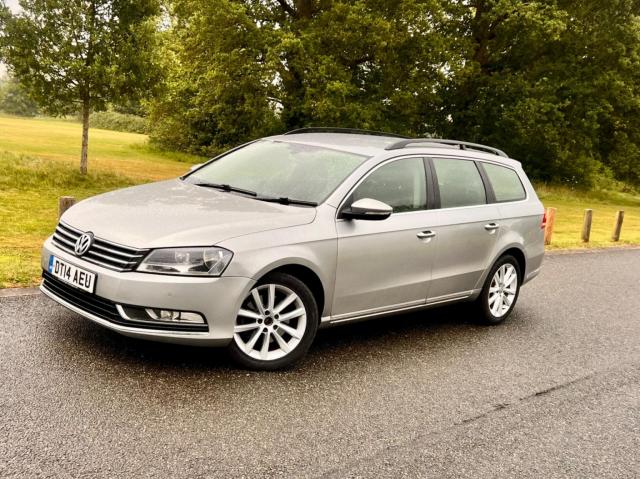 VOLKSWAGEN PASSAT 2.0 TDI BlueMotion Tech Executive Euro 5 (s/s) 5dr