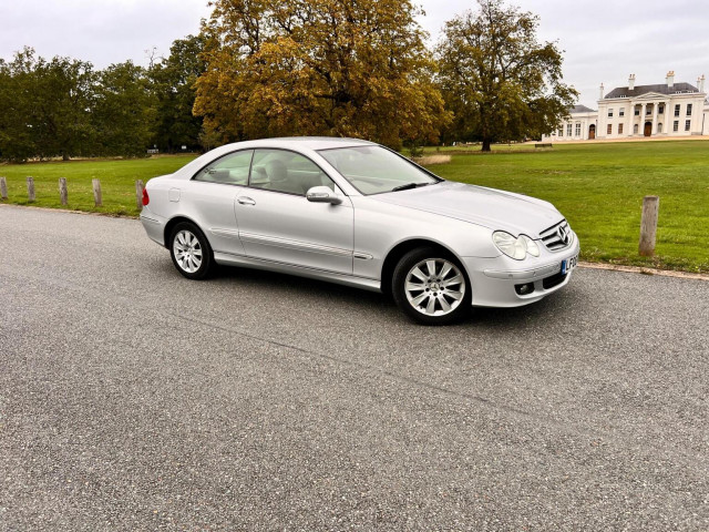 MERCEDES-BENZ CLK 3.0 CLK280 Elegance 7G-Tronic 2dr