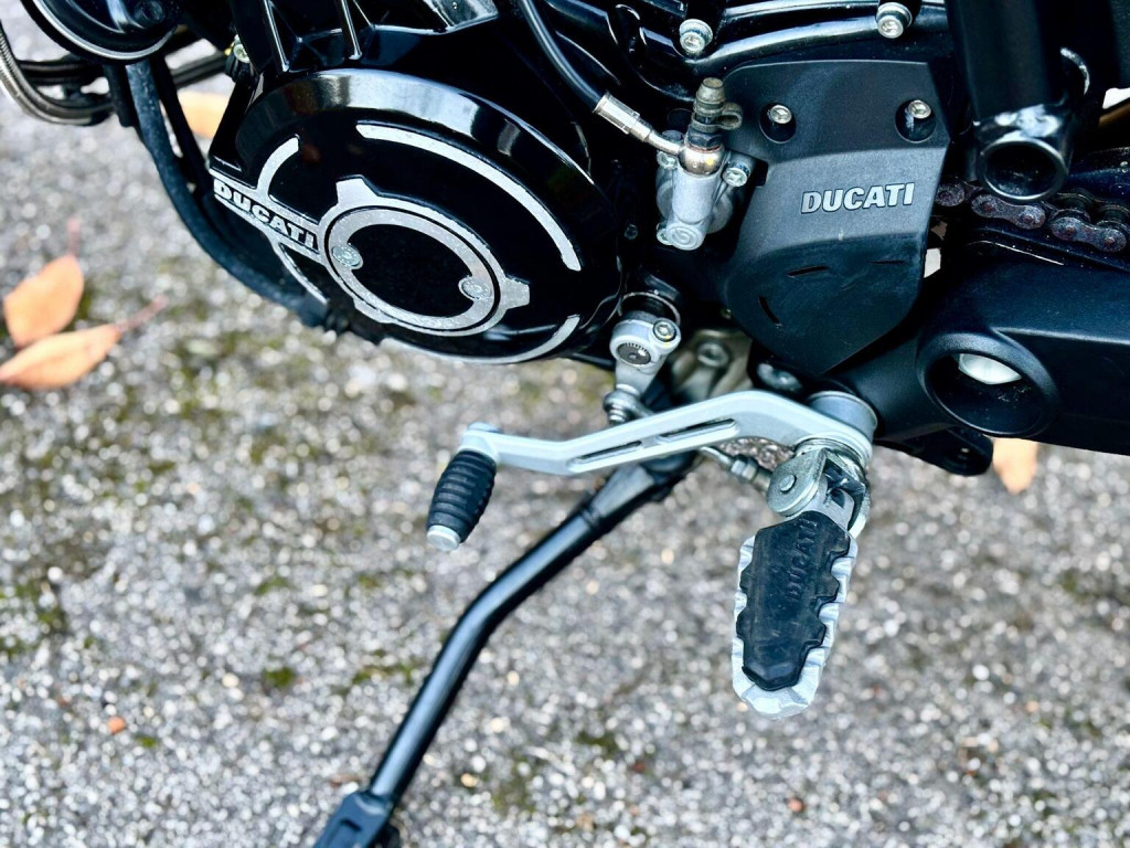 DUCATI SCRAMBLER 1100