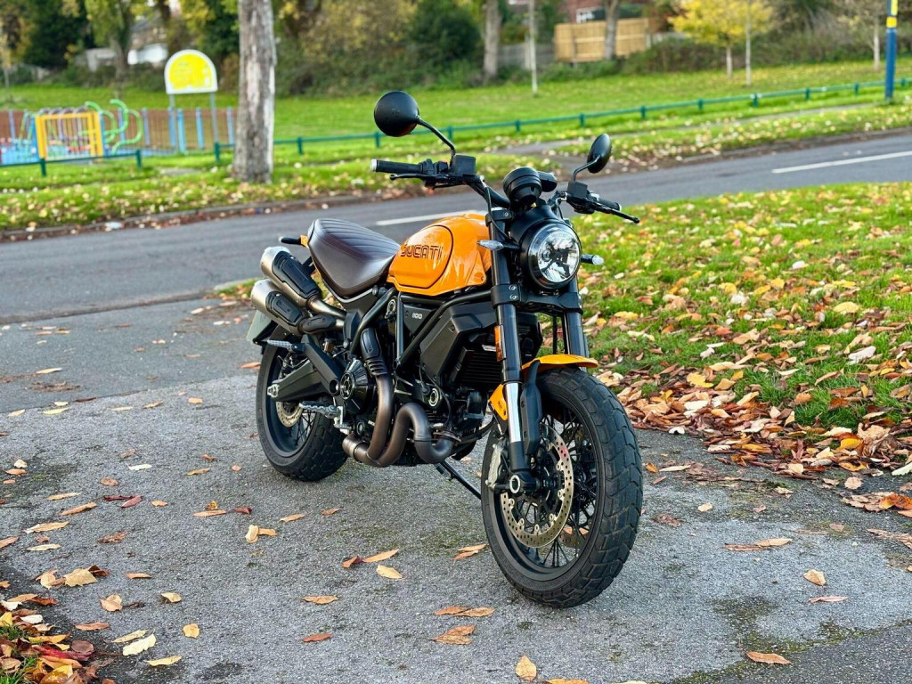 DUCATI SCRAMBLER 1100
