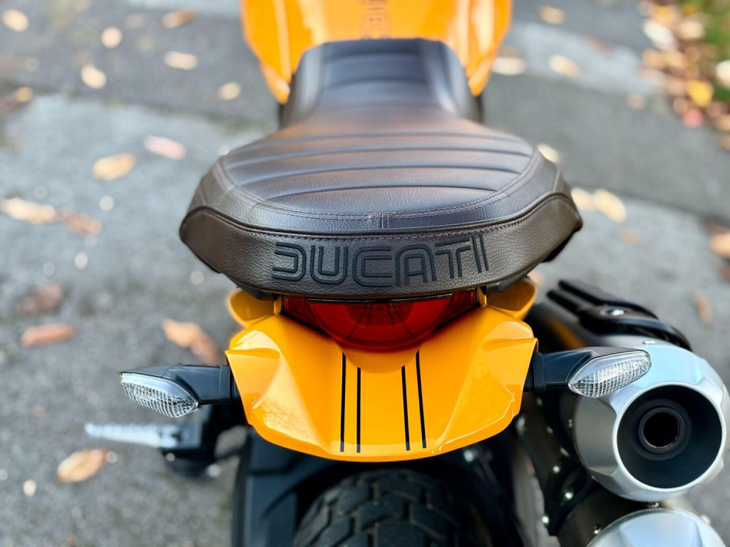 DUCATI SCRAMBLER 1100