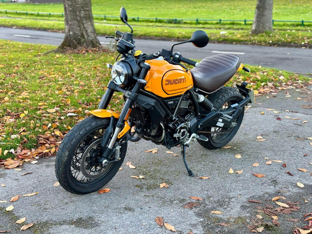 DUCATI SCRAMBLER 1100