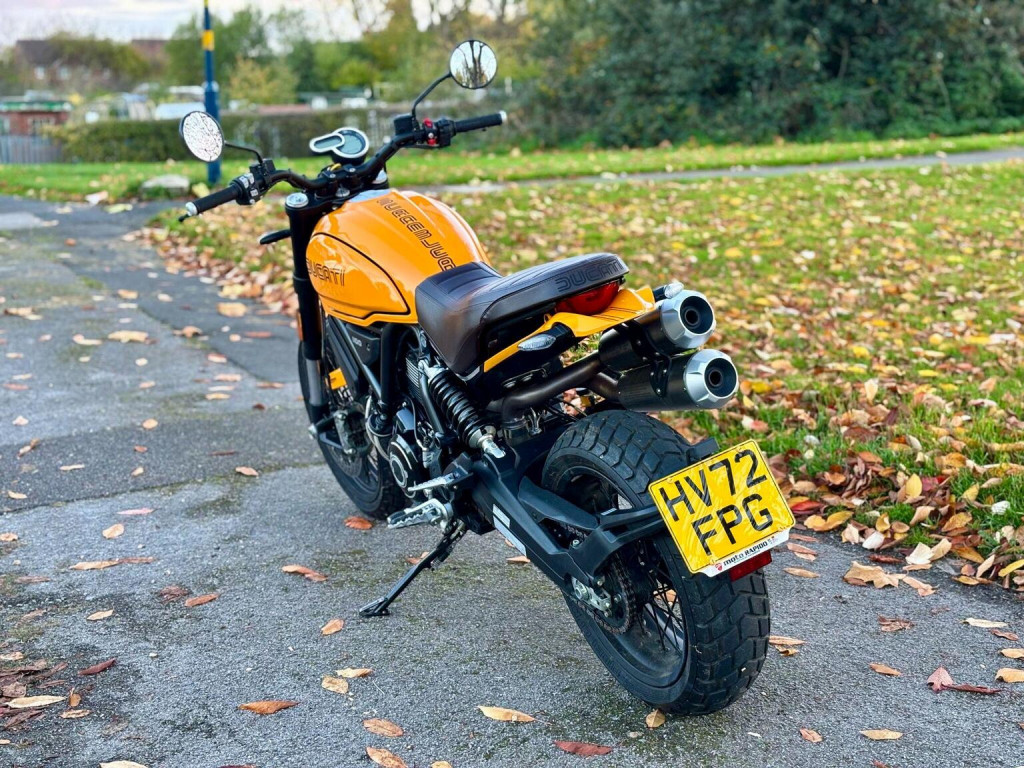 DUCATI SCRAMBLER 1100