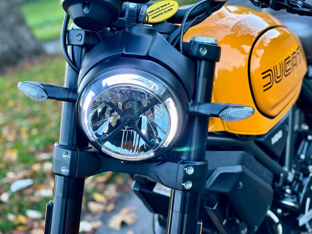 DUCATI SCRAMBLER 1100
