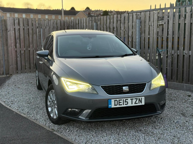 SEAT LEON 1.6 TDI CR SE DSG Euro 5 (s/s) 5dr