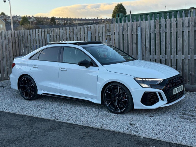 AUDI RS3 2.5 TFSI Vorsprung S Tronic quattro Euro 6 (s/s) 4dr