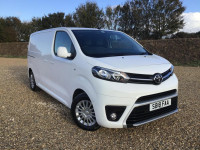 TOYOTA PROACE