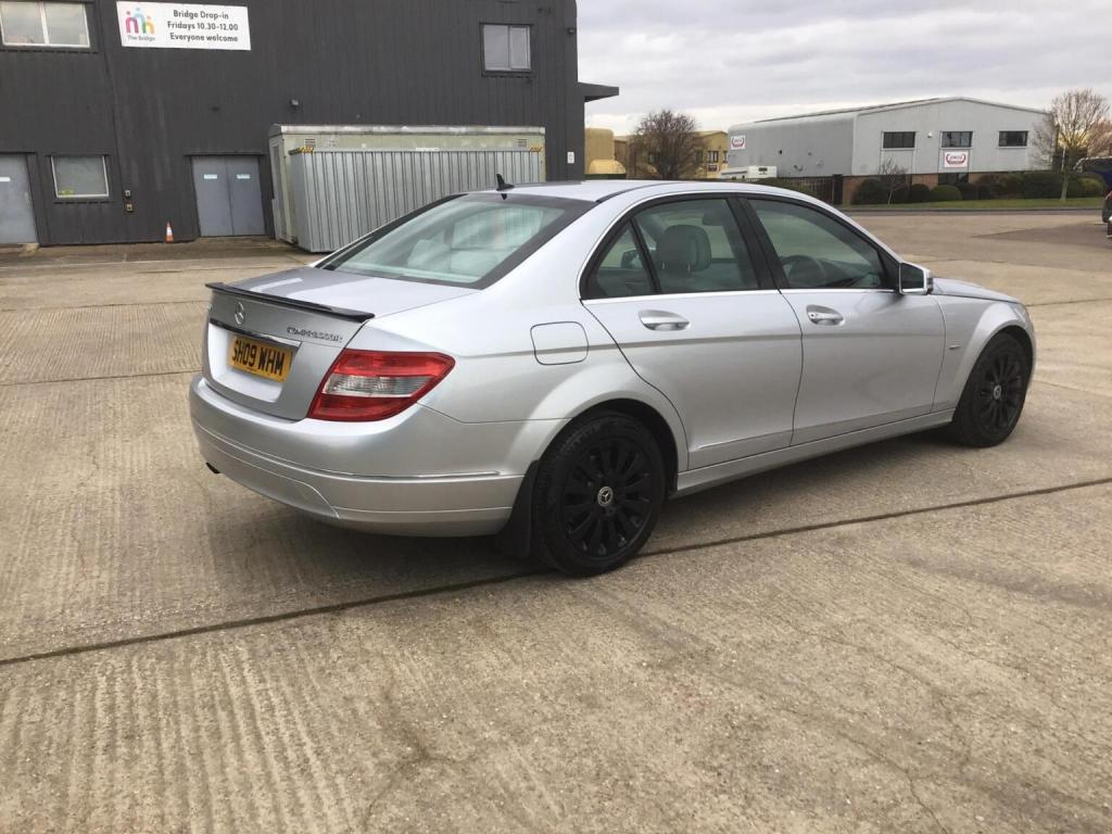 MERCEDES-BENZ C CLASS