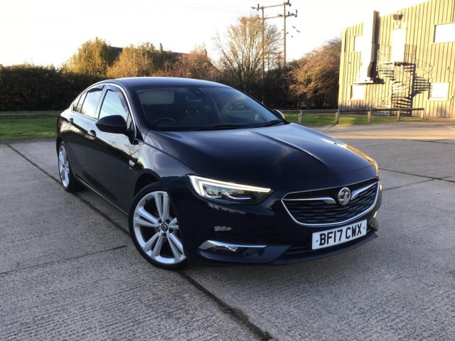 VAUXHALL INSIGNIA
