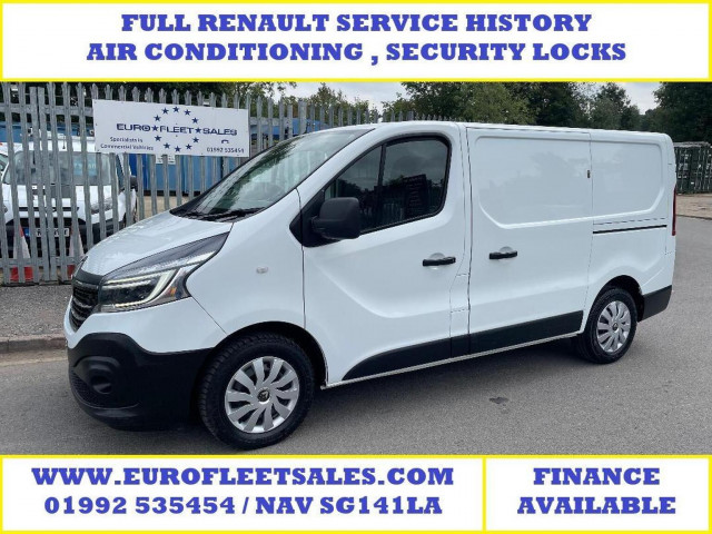 RENAULT TRAFIC 2.0 dCi ENERGY 30 Business+ SWB Standard Roof Euro 6 (s/s) 5dr