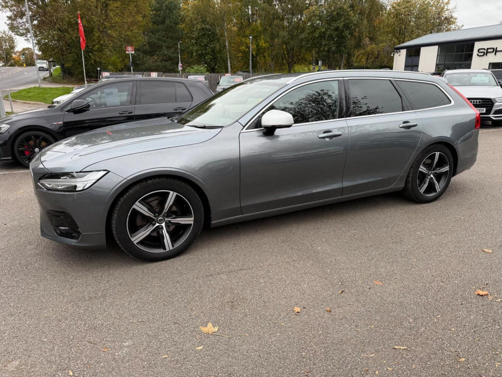 VOLVO V90