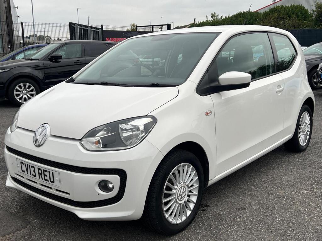 VOLKSWAGEN UP