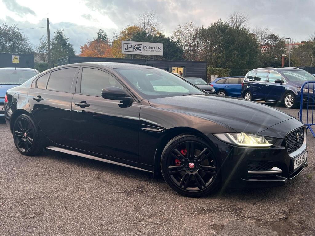 JAGUAR XE