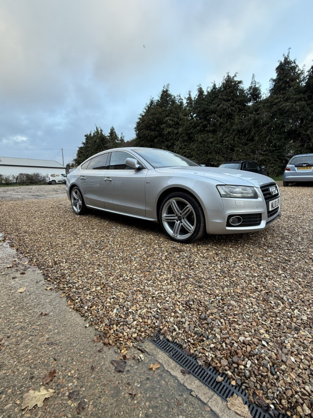 AUDI A5 3.0 TDI V6 S line