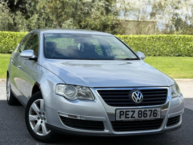 VOLKSWAGEN PASSAT 2.0 FSI SE Tiptronic Euro 4 4dr