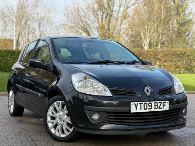 RENAULT CLIO 1.2 16v Dynamique 5dr