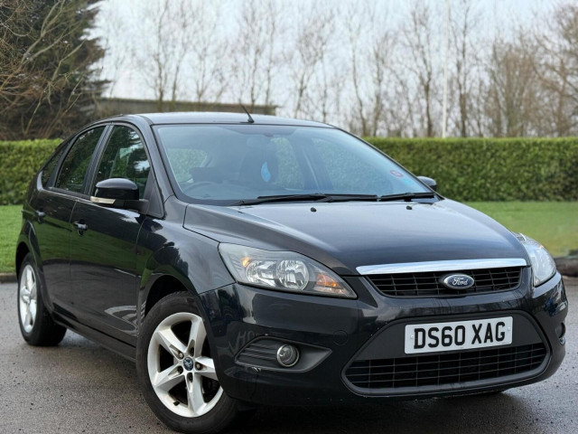 FORD FOCUS 1.6 Zetec 5dr