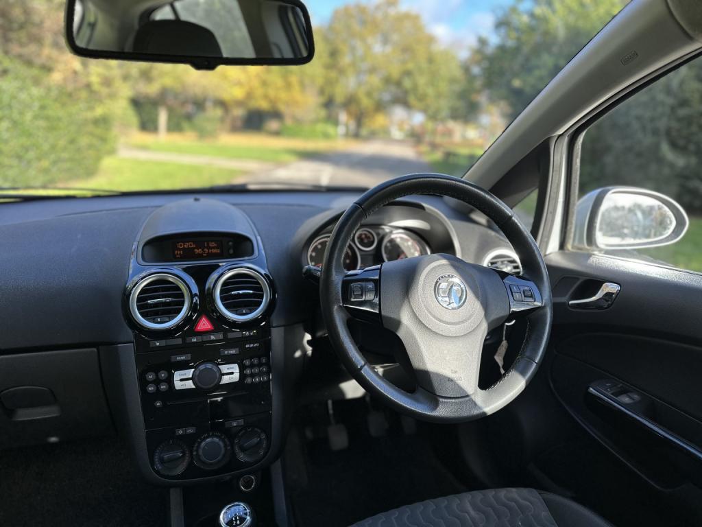 VAUXHALL CORSA