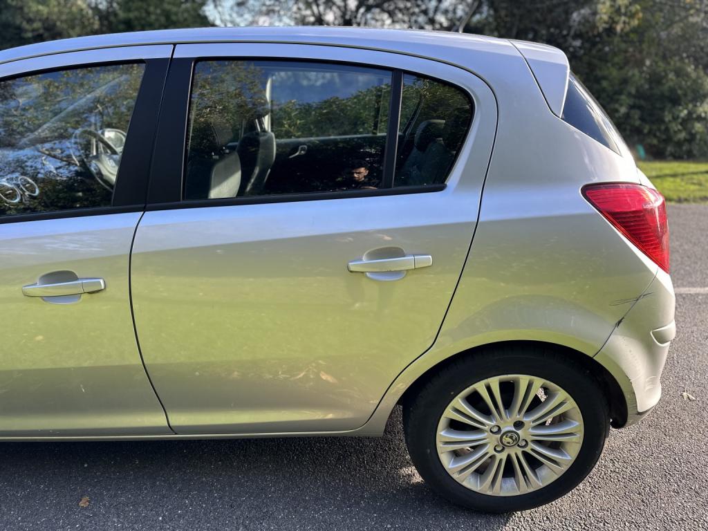 VAUXHALL CORSA