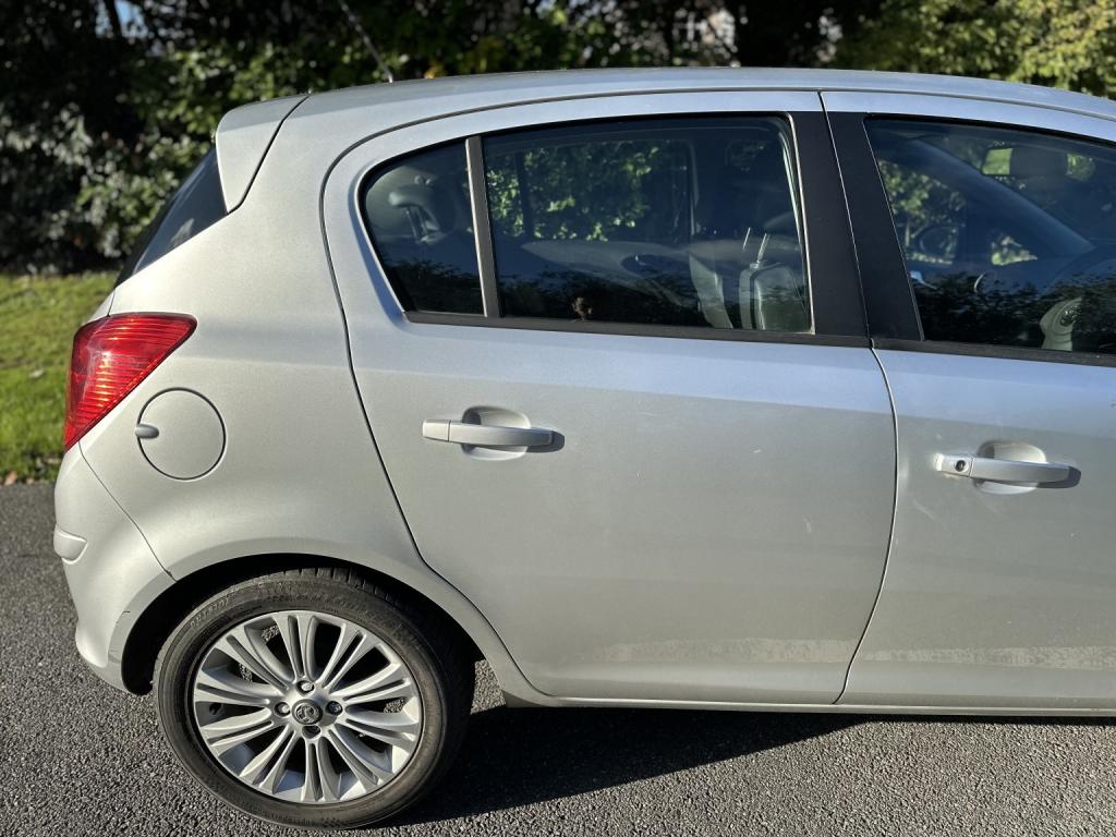 VAUXHALL CORSA