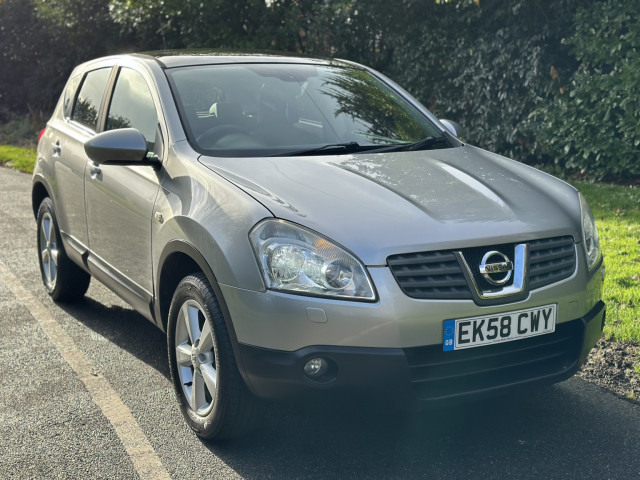 NISSAN QASHQAI 1.6