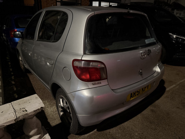 TOYOTA YARIS 1.3 VVT-i 16v CDX