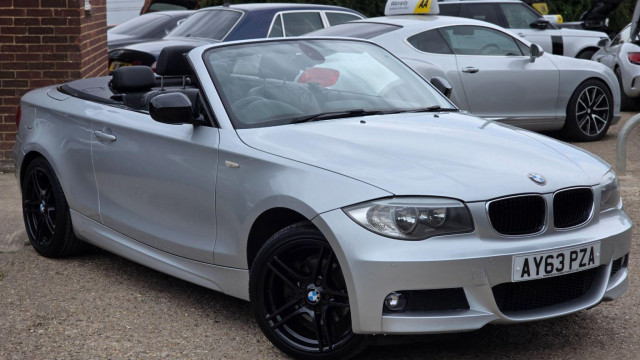BMW 1 SERIES