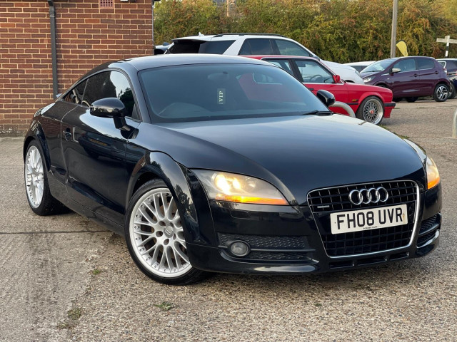 AUDI TT