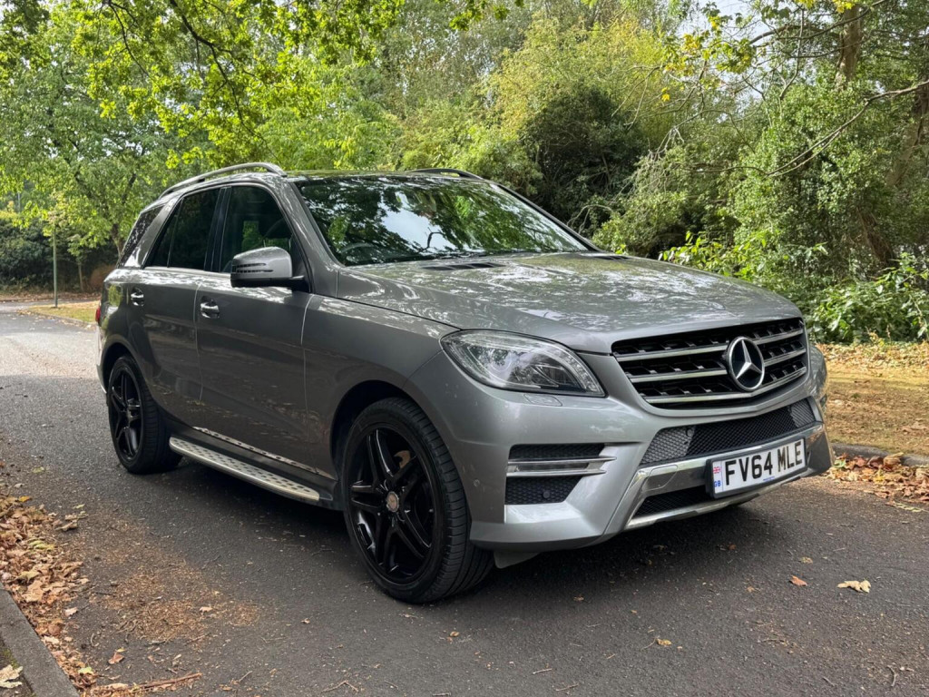 MERCEDES-BENZ