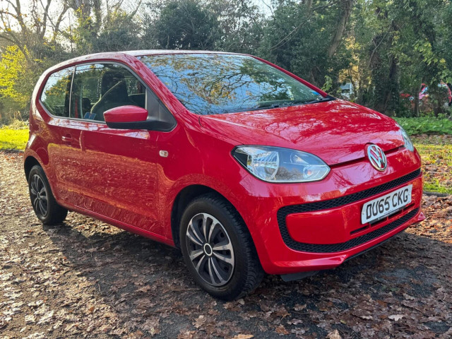 VOLKSWAGEN UP