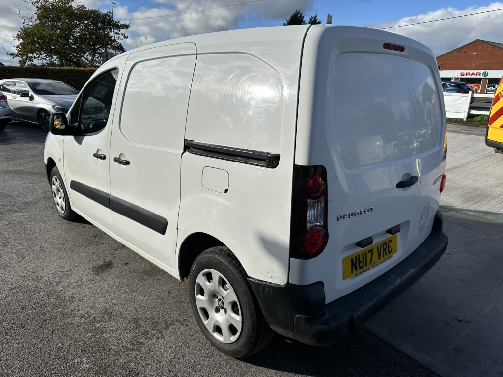 PEUGEOT PARTNER