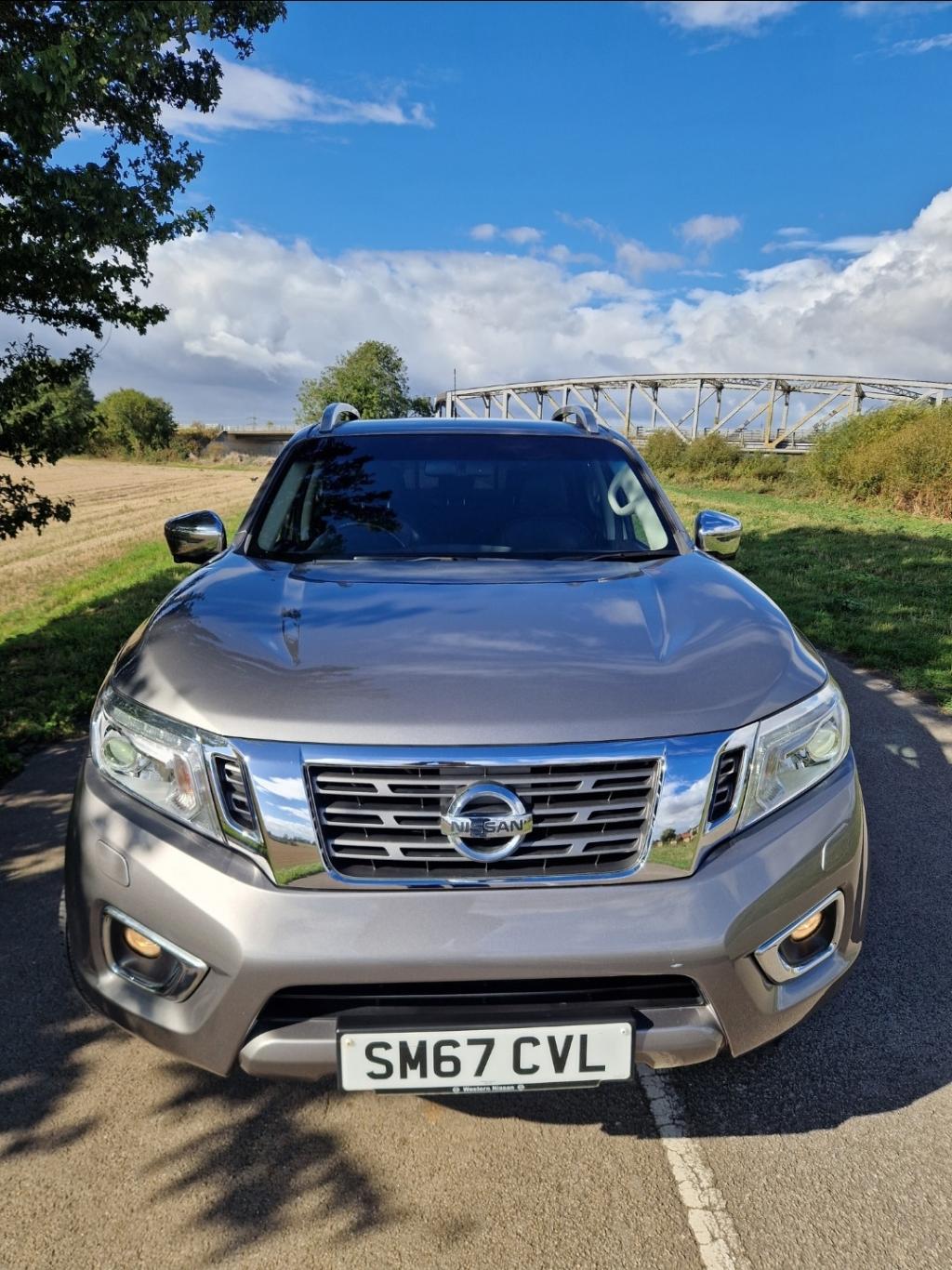 NISSAN NAVARA